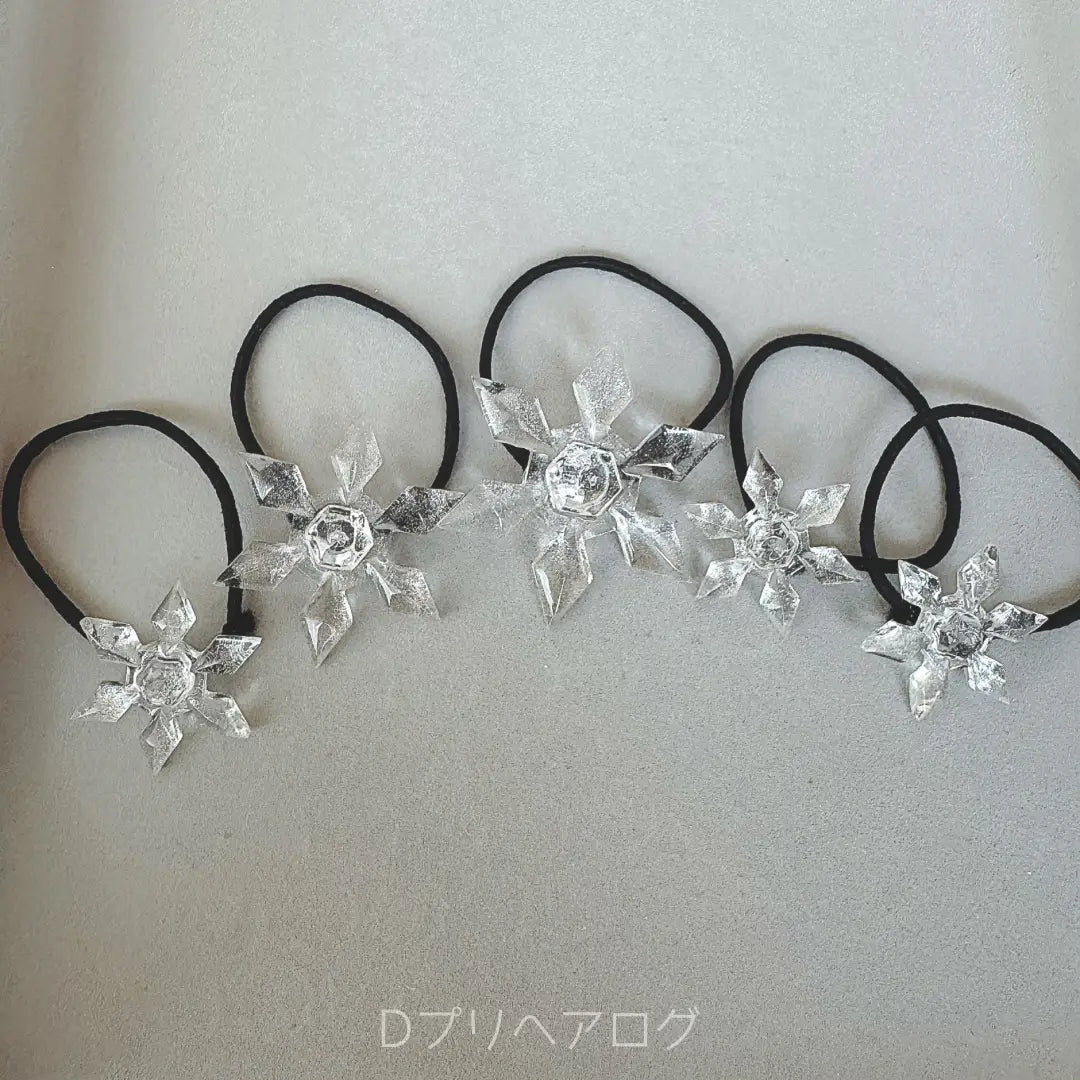 雪の結晶のヘアゴム(クリア微粒子ラメ) 5個セット – Dプリヘアログ